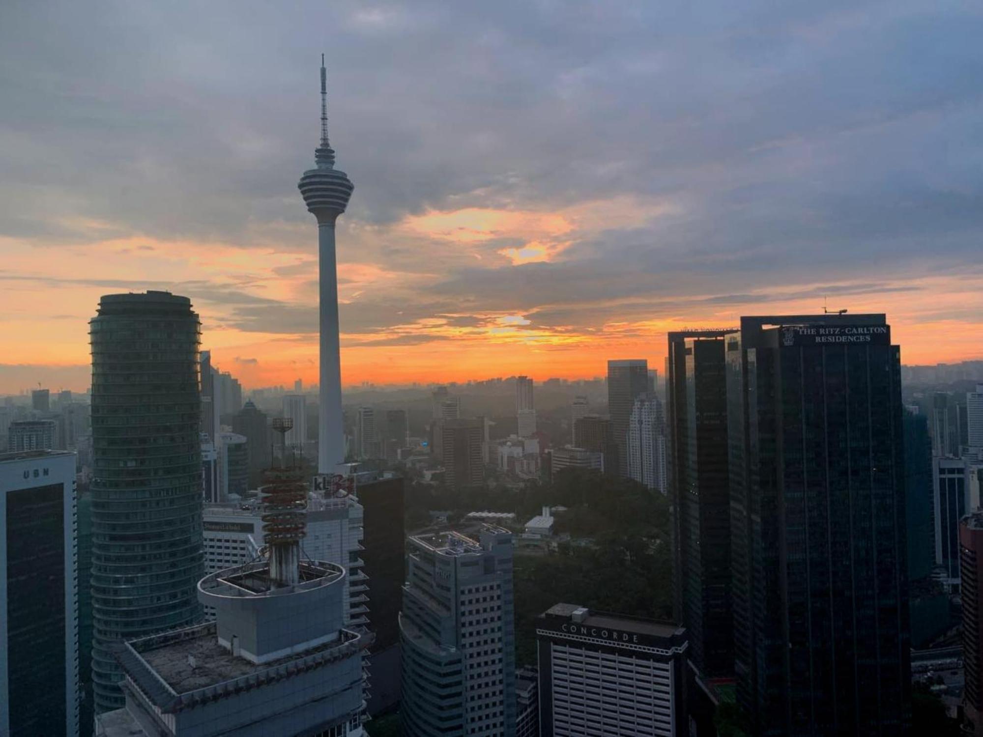 Apartment Sky By Monosuites Klcc Kuala Lumpur Luaran gambar